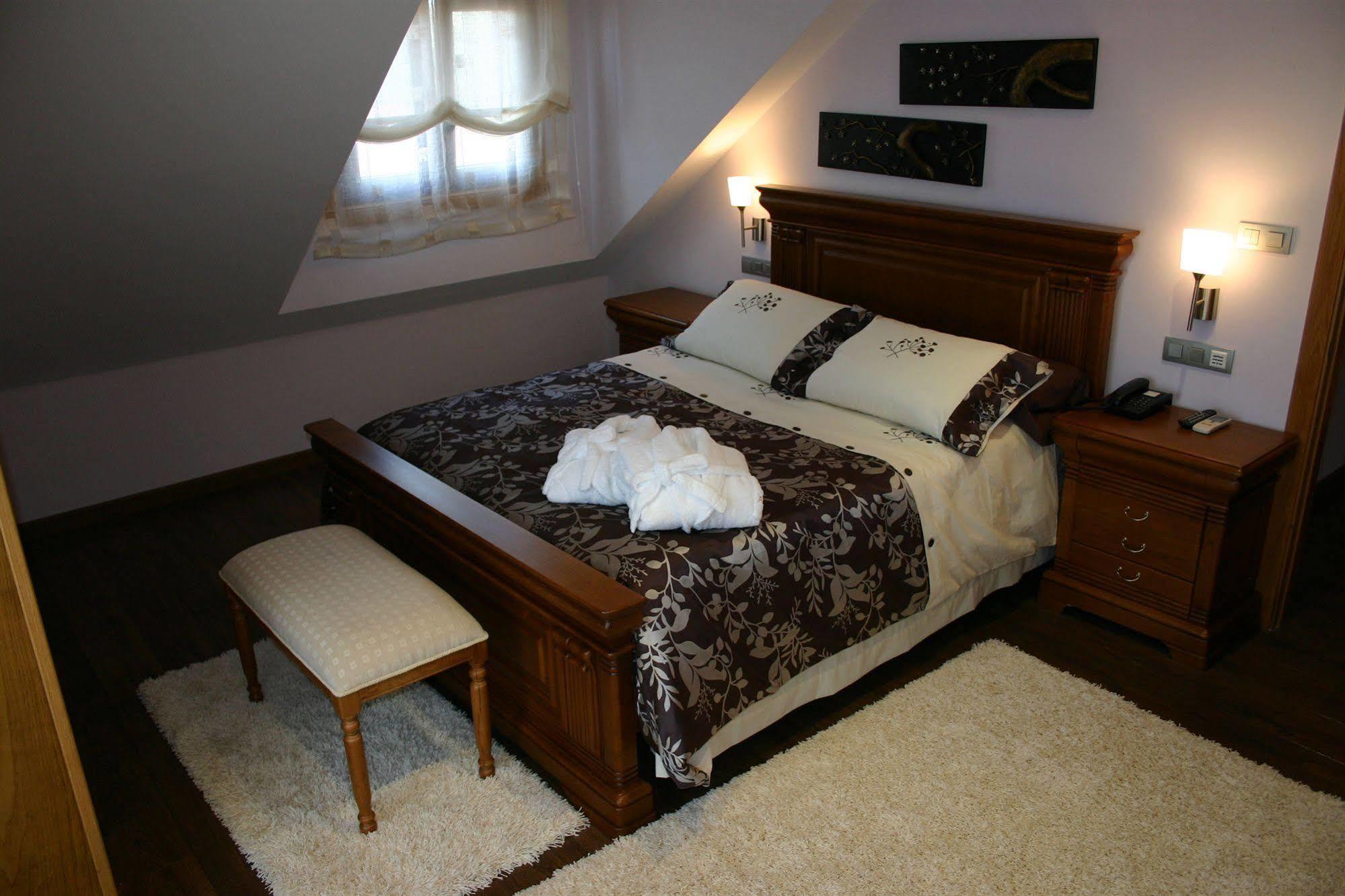 Complejo Aldeola Bed and Breakfast Malpica Εξωτερικό φωτογραφία