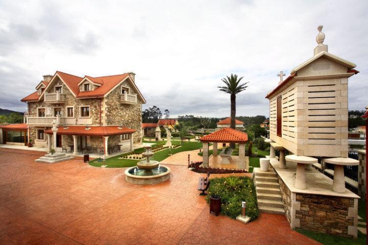 Complejo Aldeola Bed and Breakfast Malpica Εξωτερικό φωτογραφία